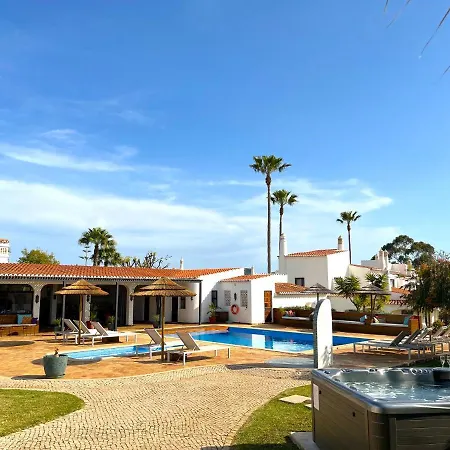 Vale A Pena Carvoeiro *